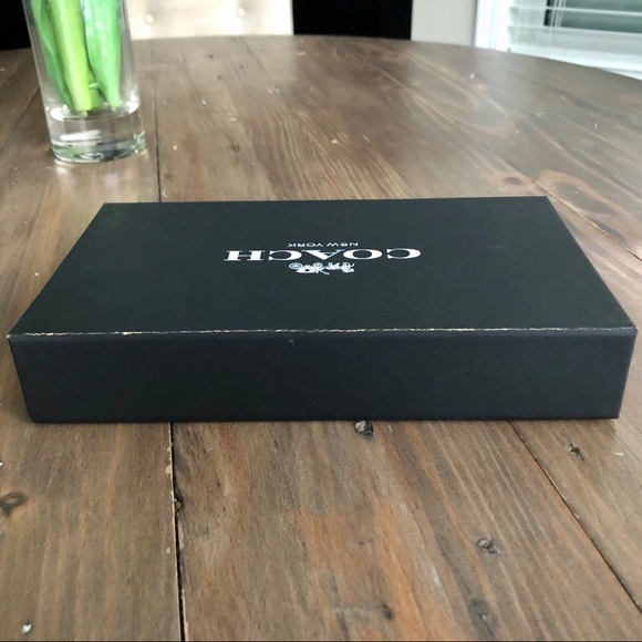 Coach Gift Box with Ribbon, black - Picture 6 of 14